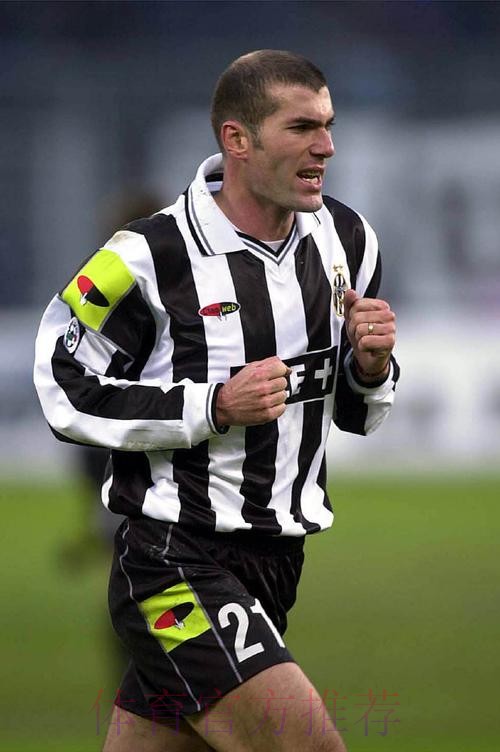 记者:若安帅离开阿隆索是首选 齐达内也可能回归